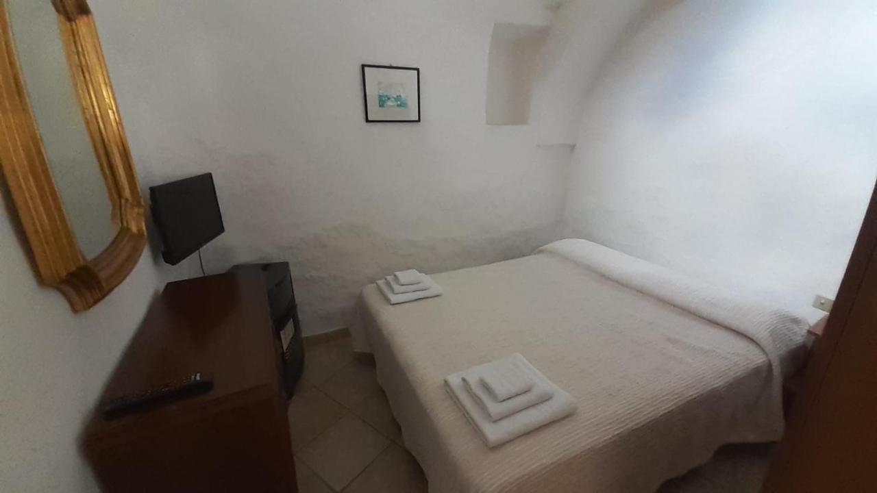 Trullo Alberobello Vacanze Desa 2 Buitenkant foto